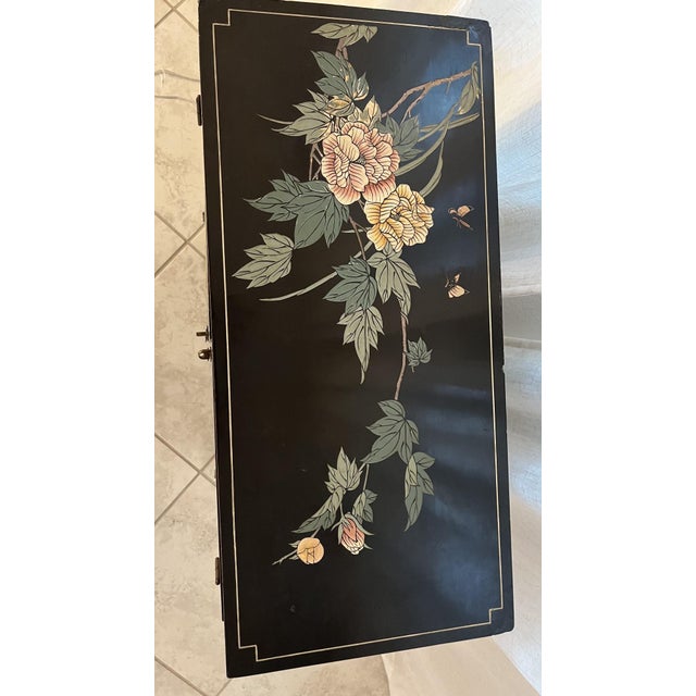 Mid-Century Chinese Black Lacquer Cabinet With Mother of Pearl Inlays For Sale - Image 4 of 17