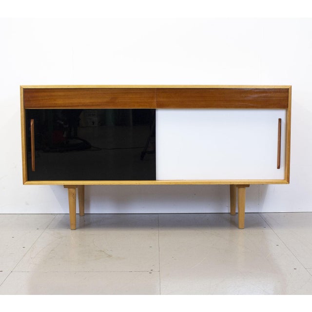 Mid-Century Unit B Sideboard by Robin and Lucienne Day for Hille, 1950s For Sale - Image 13 of 13