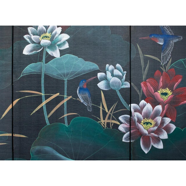 1970s 1970s Chinoiserie Painted Silk Screen "Hummingbirds and Lotus" For Sale - Image 5 of 18