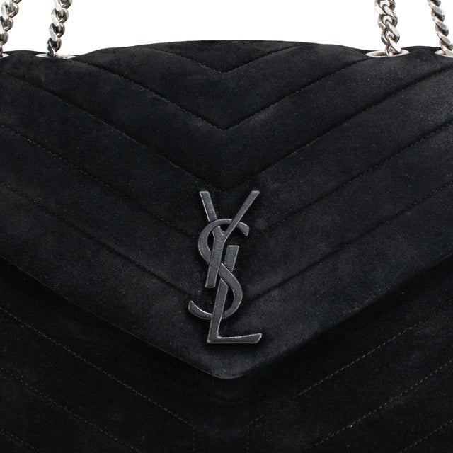 Early 21st Century Saint Laurent Loulou Medium Suede Matelassé Chain Shoulder Bag For Sale - Image 5 of 13
