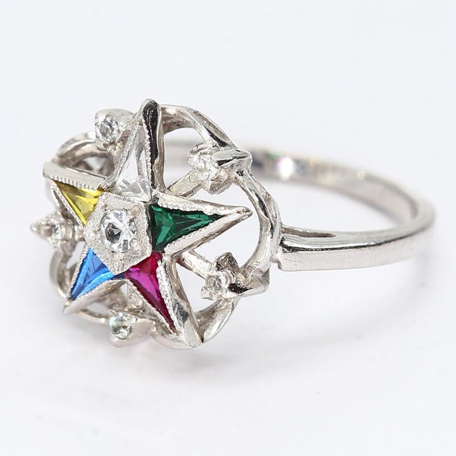 18k White Gold Ring With Masonic Star Made of Multiple Different Stones, Size 6.25 For Sale - Image 4 of 6