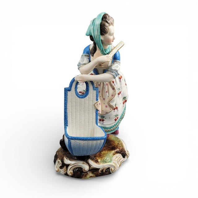Blue Large Limbach Porcelain & Ceramic Figure of Woman with Basket, Thuringia, 1825 For Sale - Image 8 of 15