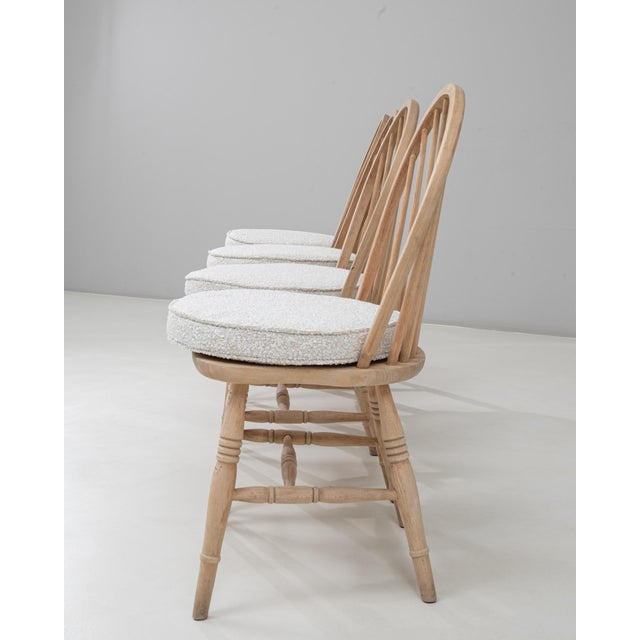 20th Century English Oak Dining Chairs With Seat Cushions - Set of 4 For Sale - Image 14 of 18