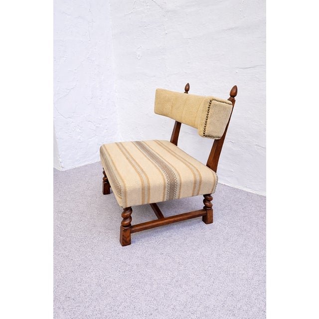 Transitional Hungarian Lounge Chair in Oak, Minotti Tapestry & Belgian Bouclé Upholstery, 1930s For Sale - Image 6 of 11