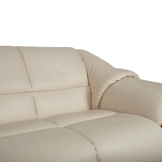 Oslo Four-Seater Sofa in Leather from Stressless For Sale - Image 6 of 14