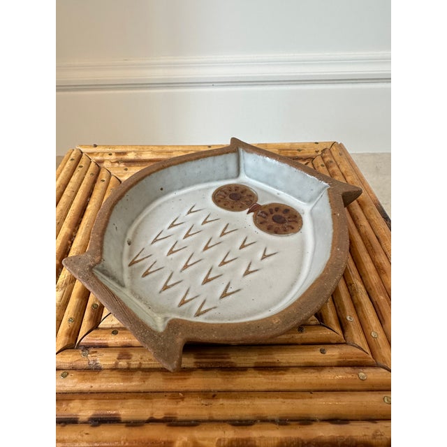 White Vintage Mid-Century Owl Trinket Dish - Terracotta With White Glaze For Sale - Image 8 of 16