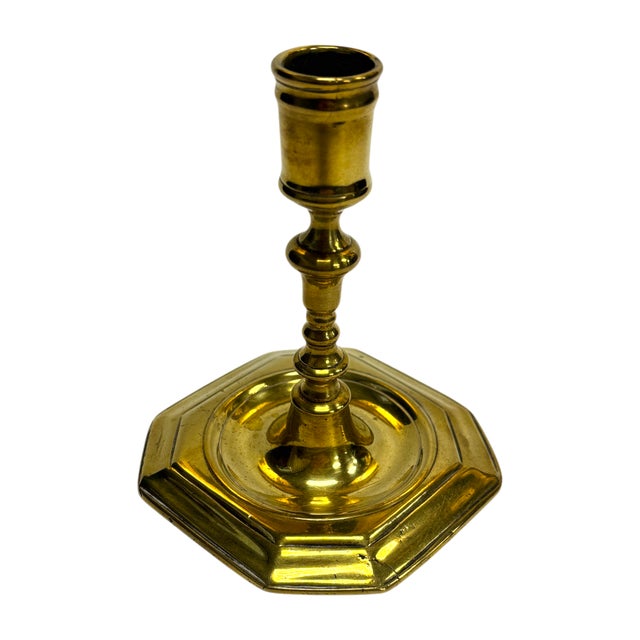 Single Diminutive Early 18th C. Queen Anne Octagonal English Brass Taperstick | Candlestick For Sale - Image 4 of 17