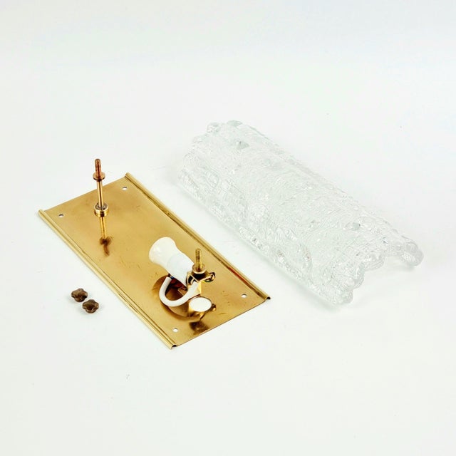 Metal Mid-Century Modern Scandinavian Glass and Brass Wall Sconce attributed to Carl Fagerlund for Orrefors, Sweden, 1960s For Sale - Image 7 of 8