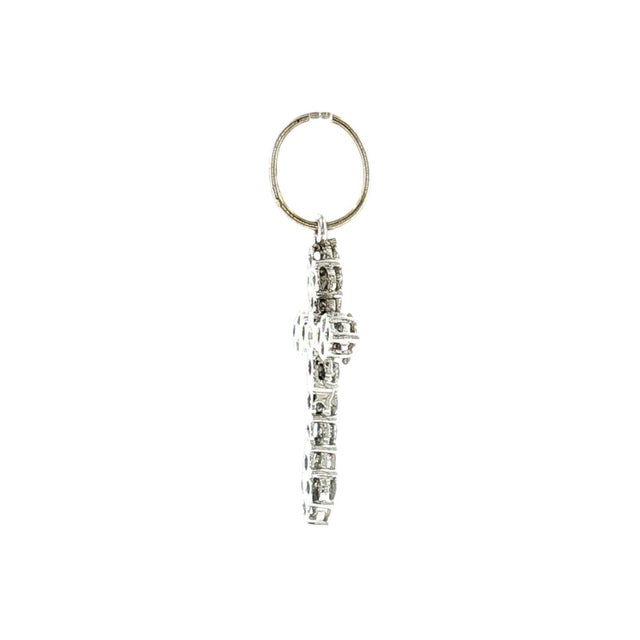 Contemporary Vintage Late 20th-Century 14k White Gold Diamond Cross For Sale - Image 3 of 4