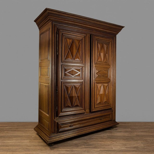 Louis XIII Burgundian Cabinet with Diamond Points For Sale - Image 6 of 7