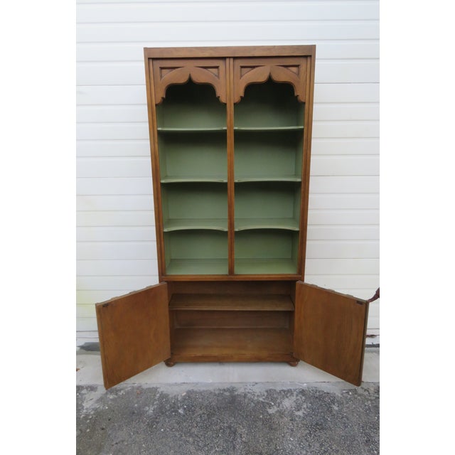 Mid 20th Century Drexel Esperanto Collection Shelving Display Cabinet Bookshelf 6202 For Sale - Image 15 of 18