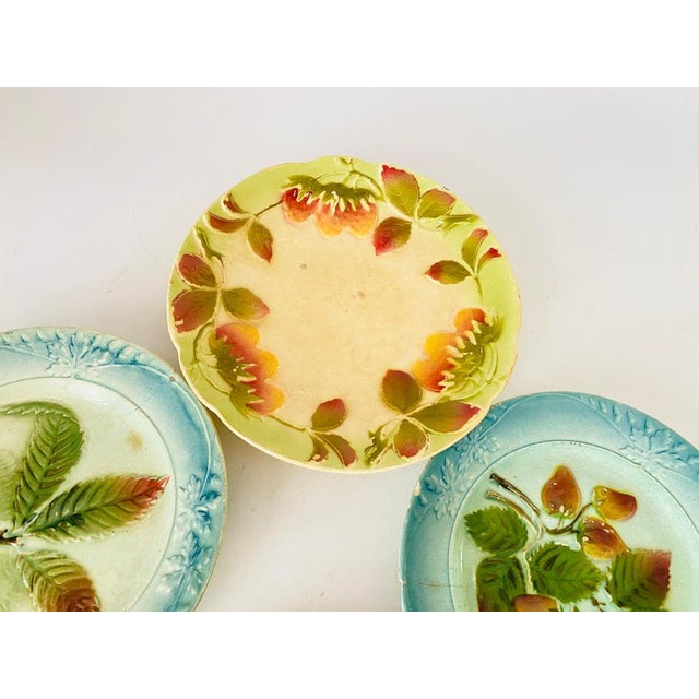 Majolica Plates, France, 1880s, Set of 4 For Sale - Image 14 of 16