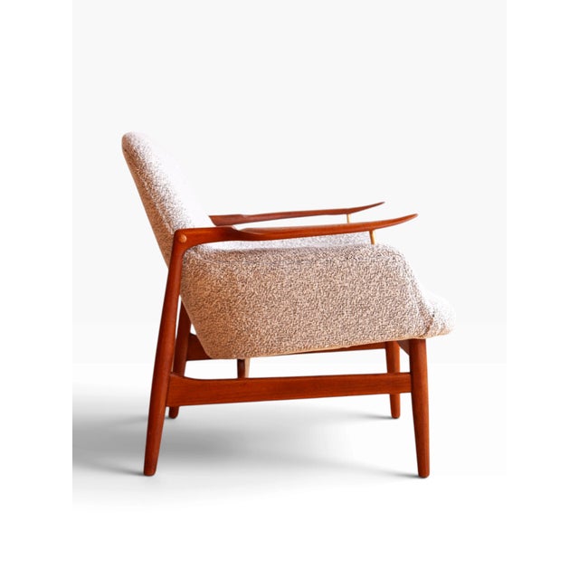 We are pleased to present Finn Juhl’s 53 Chair, designed and produced in 1953 for the Copenhagen Cabinetmakers’ Guild...