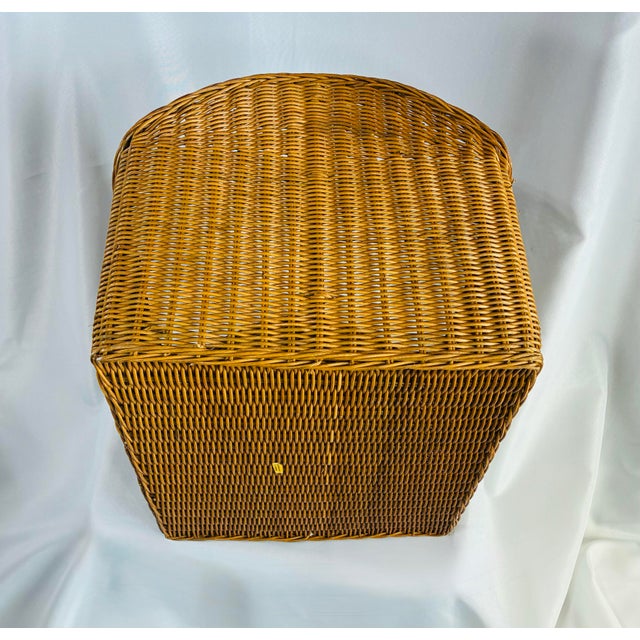 Wood Vintage Large Handwoven Indonesian Rattan & Bamboo Market Basket With Divider For Sale - Image 7 of 11