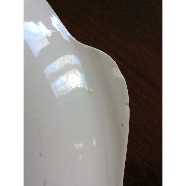 1950s 1950s Cake Plate in the Getanium Pattern by Salem For Sale - Image 5 of 7