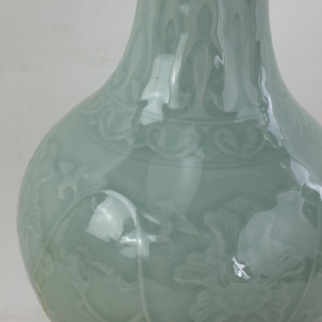 Pair of Vintage Celadon Green Porcelain Table Lamps Incised Floral Motif With Rosewood Bases For Sale - Image 15 of 16
