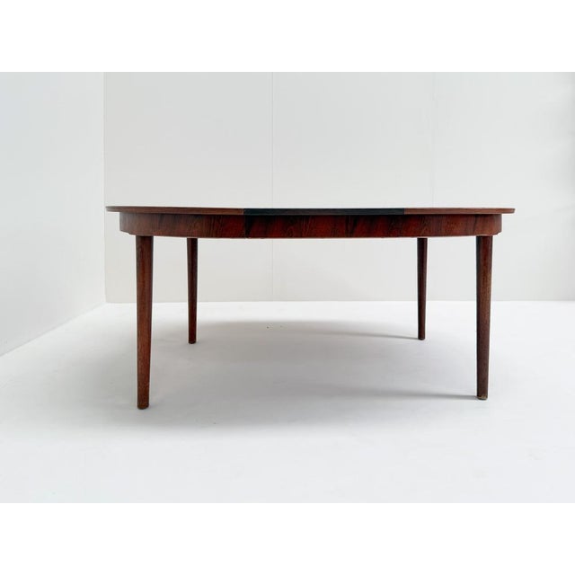 Mid-Century Modern Mid-Century Chairs and Extendable Dining Table in Rosewood by Schiønning & Elgaard for Randers Møbelfabrik, Denmark, 1960s, Set of 7 For Sale - Image 3 of 13