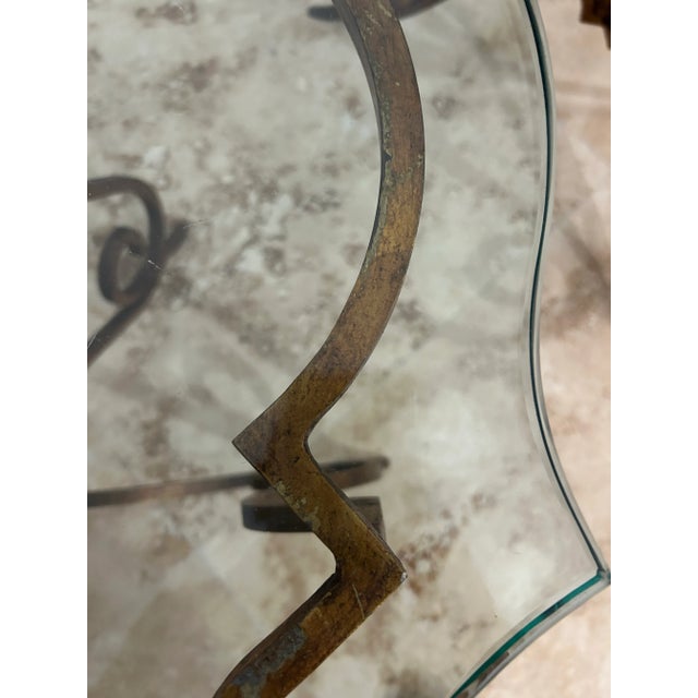 Mid-Century Modern Italian Curly Gilt Iron and Thick Notched Glass Hollywood Regency Side Tables a Pair For Sale - Image 3 of 9