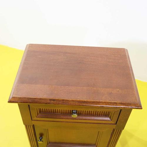 Wooden Nightstands with Curved Legs, Set of 2 For Sale - Image 3 of 11