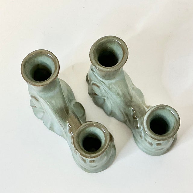 1950s Vintage Boho Chic Americana Arts & Crafts Frankoma Pottery Double Arm Candlestick Holders - A Pair For Sale - Image 15 of 18