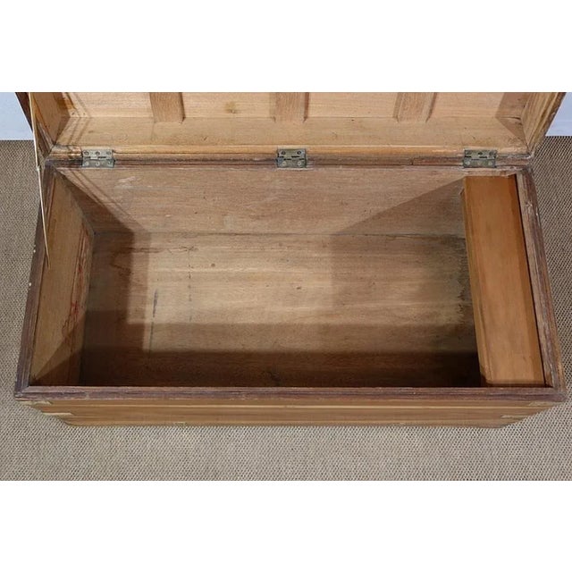 End of 19th Century Camphor and Blond Mahogany Travel Trunk For Sale - Image 14 of 18