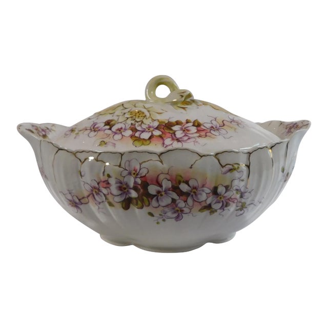 1950s Staffordshire Floral Covered Gravy Boat For Sale