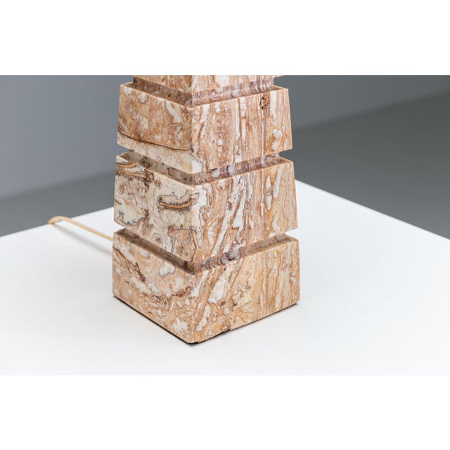 Geometric Pyramid Table Lamp in Travertine-Onyx, 1970s For Sale - Image 11 of 15