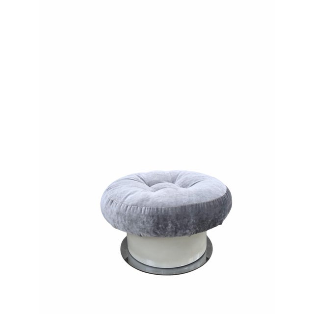 Mid-Century Modern MCM Tufted Velvet Ottoman For Sale - Image 3 of 8