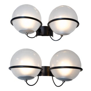 2-Sphere Wall Lamp by Gino Sarfatti for Arteluce, 1950s, Set of 2 For Sale