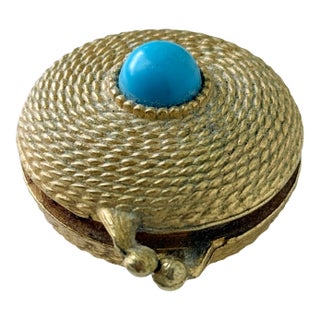 Vintage 1960s Estée Lauder Gold Tone Rope Motif Turquoise Resin Solid Perfume Compact For Sale
