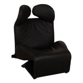 Wink Vegan Leather Armchair by Toshiyuki Kita for Cassina For Sale