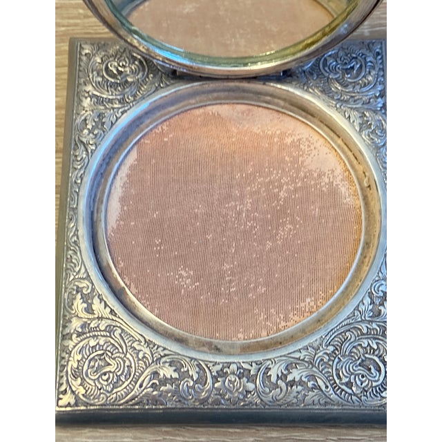 Old & Elegant Pocket Powder Compact with Mirror High-end Cosmetic Makeup 900° Sterling Silver A Finely & Richly Chiseled...