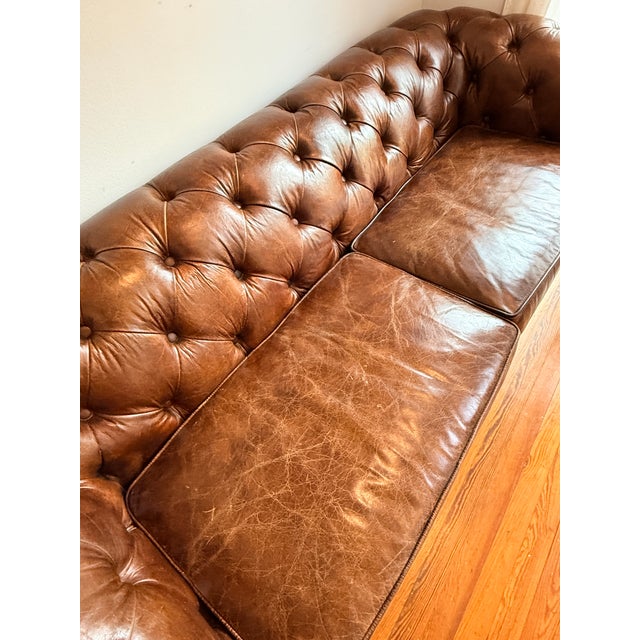 Moe’s Home Collection Birmingham Sofa Capturing the bold elements of traditional design, this Chesterfield sofa has a...