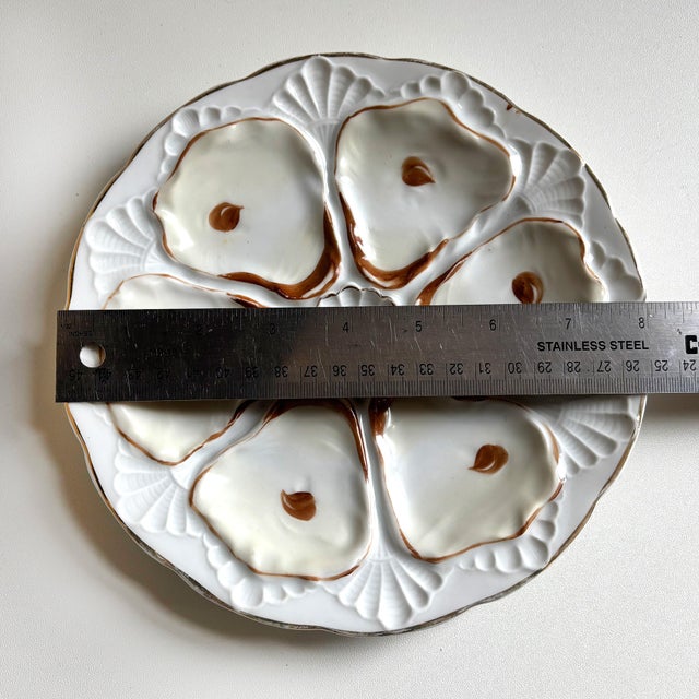 Antique Oyster Plate – Shell & Fan Molded Design, Hand-Painted Brown Accents, C. 1880–1910 For Sale - Image 4 of 4