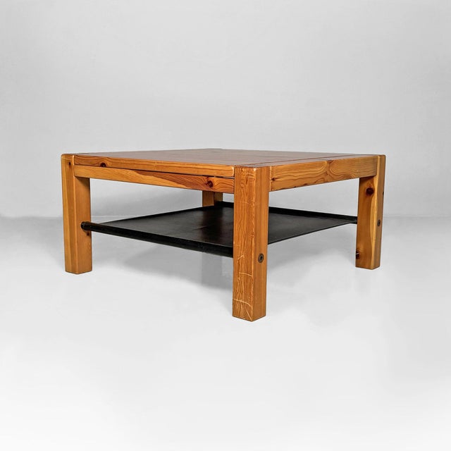Mid-Century Modern Italian Modern Leather and Wooden Coffee Table attributed to Silvano Passi, 1970s For Sale - Image 3 of 14