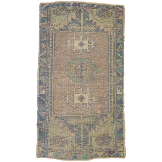 Textile Vintage Turkish Oushak Accent Rug - 01'08 X 03'00 For Sale - Image 7 of 7