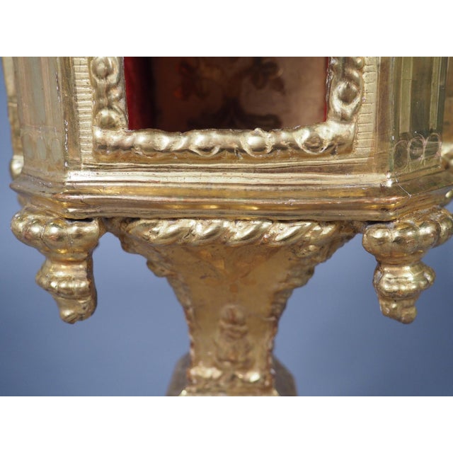 18th Century French Giltwood Architectural Monstrance For Sale - Image 9 of 18