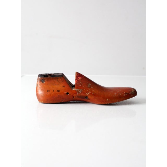 Early 20th Century Wooden Cobbler’s Shoe Form For Sale - Image 4 of 13