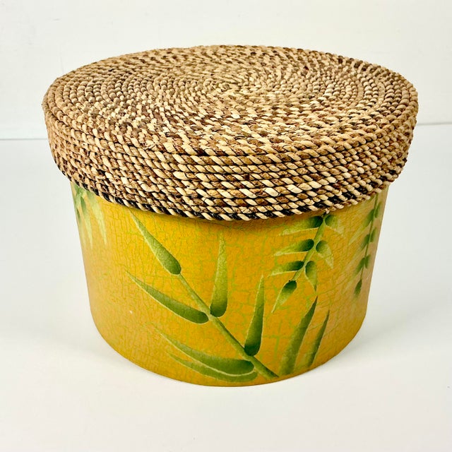 1990s Vintage Coastal Boho Chic Wicker Lidded Bamboo Leaf Motif Storage Box, Small For Sale - Image 9 of 9