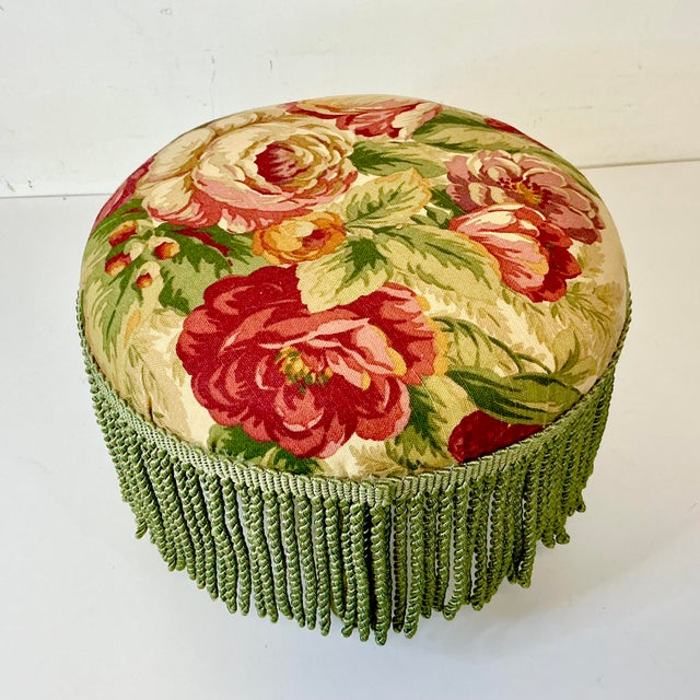1960s Vintage English Garden Roses Linen & Sage Fringe 3-Legged Footstool, Newly Re-Upholstered For Sale - Image 12 of 13