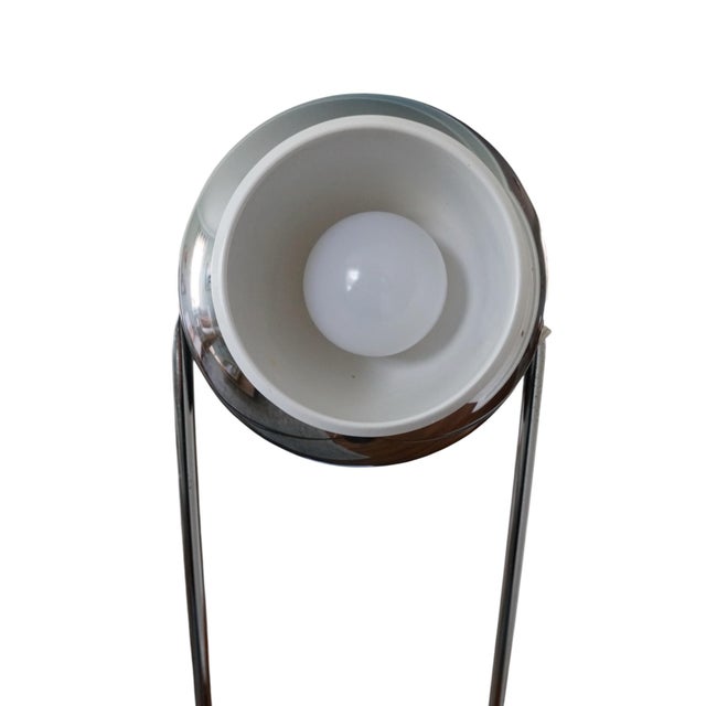 Abstract 1960s Space Age Chrome and Black Eyeball Floor Lamp For Sale - Image 3 of 5