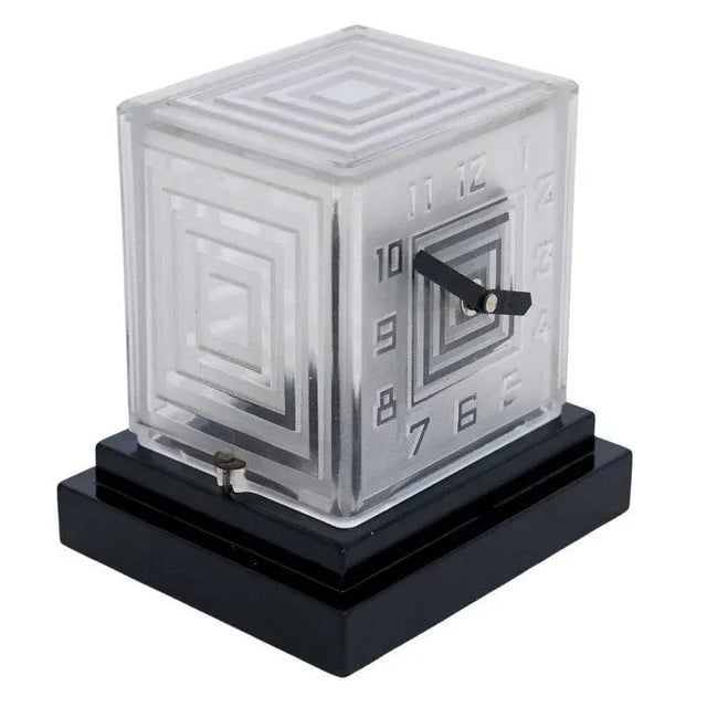 Cubist Table Clock, 1931 For Sale - Image 4 of 9
