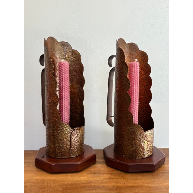 Rustic Mid 20th Century Hammered Copper Scalloped Candlestick Holders on Wood Base For Sale - Image 3 of 9
