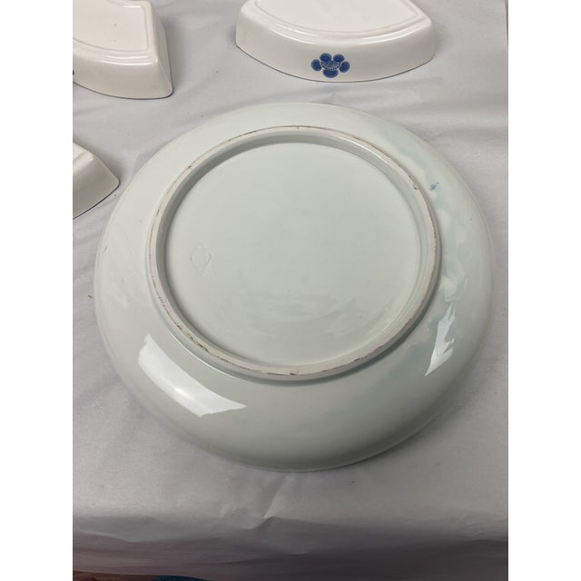 1980s Blue and White Crudités Platter For Sale In Raleigh - Image 6 of 9