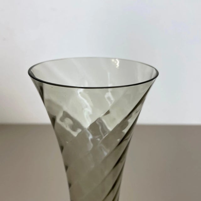 Hand Blown Crystal Glass Vases from Alfred Taube, Germany, 1960s, Set of 4 For Sale - Image 12 of 18