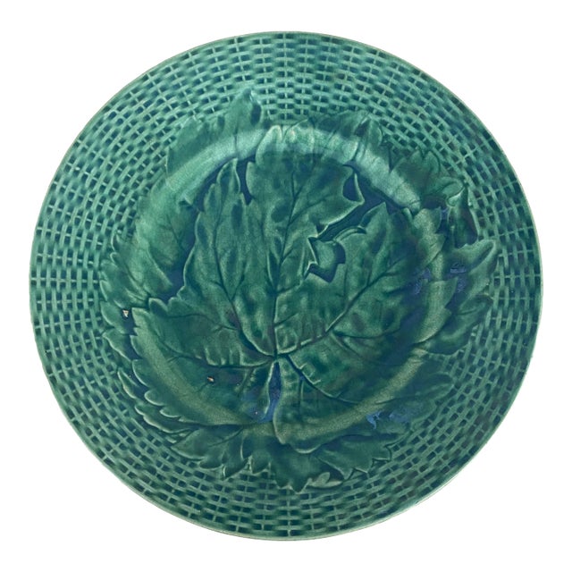 Green Majolica Leaves Plate, Circa 1890 For Sale