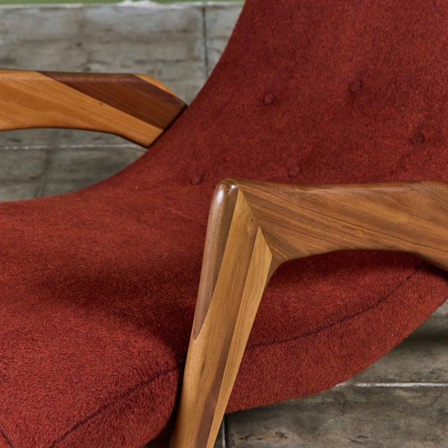 Adrian Pearsall "Crescent" Chaise Lounge for Craft Associates For Sale - Image 13 of 17