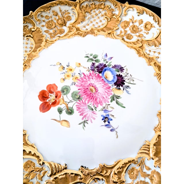 Decorative Bowls in Polychrome Floral Decoration and Gilded Rim from Meissen Porcelain, 1960s, Set of 2 For Sale - Image 13 of 18