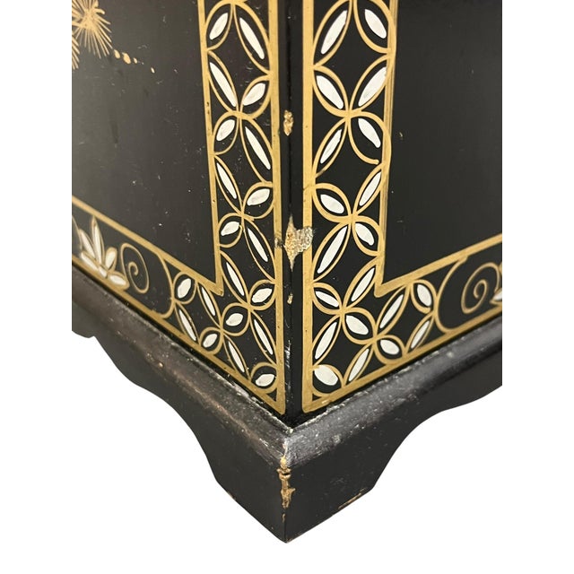 Late 20th Century Vintage Chinoiserie Black Lacquer and Soap Stone Maiden Umbrella Stand For Sale - Image 5 of 18