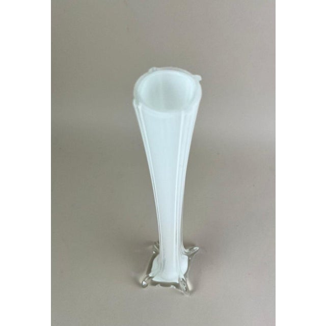 20th Century White and Clear Murano Glass Long Neck Vase, Italy, 1960s For Sale - Image 8 of 14